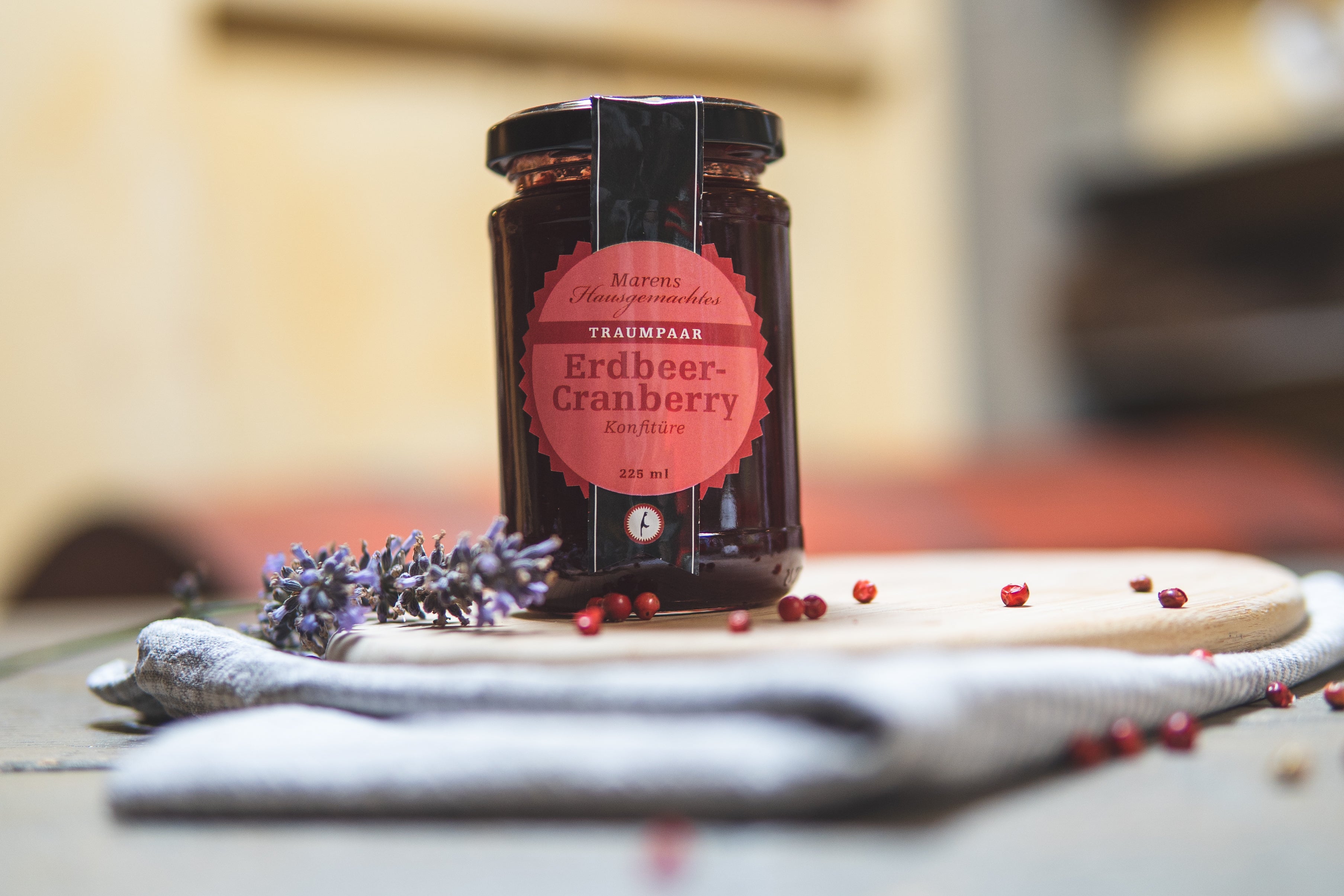 Erdbeer-Cranberry Konfitüre – Sylter Landschlachterei Erdbeer-Cranberry Konfitüre – Sylter Landschlachterei